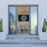 빌라 Indipendente Con Piscina 우겐토