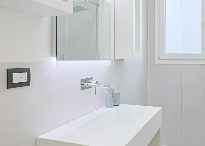 Indipendente Con Piscina *