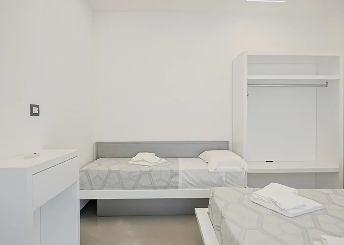 Villa Indipendente Con Piscina